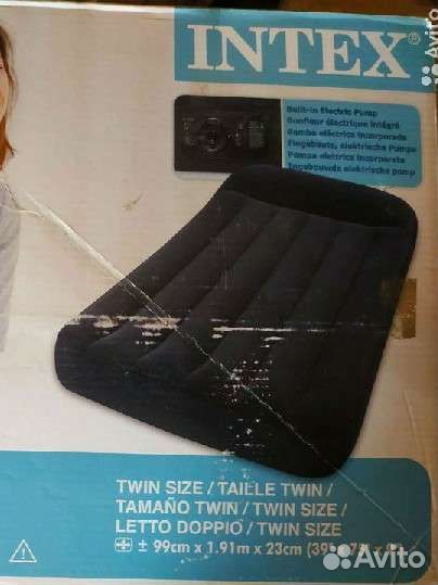 Надувной матрас со встроенным насосом