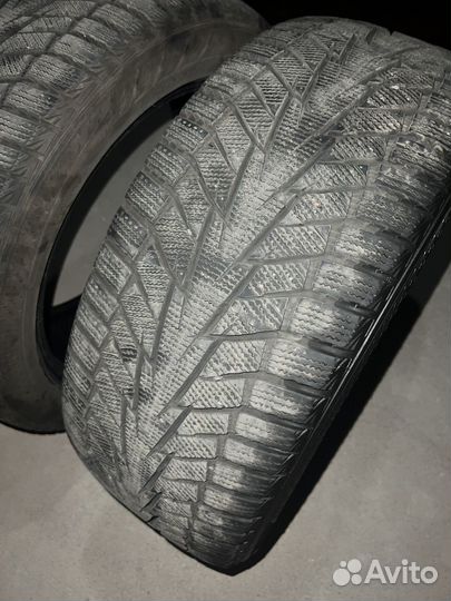 Hankook Winter I'Cept IZ2 245/45 R18
