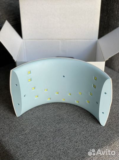 Лампа для ногтей