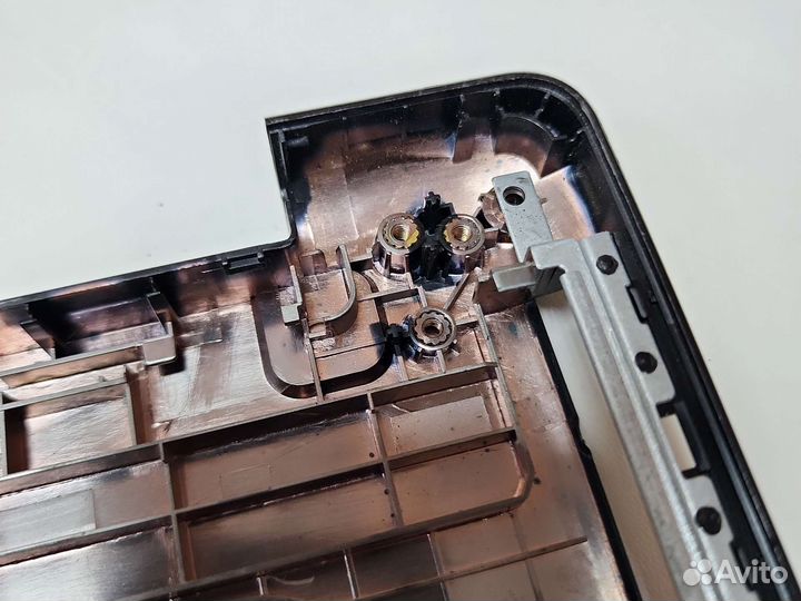 Поддон ноутбука asus x553m