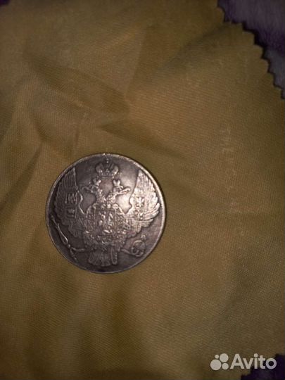 Монета из платины