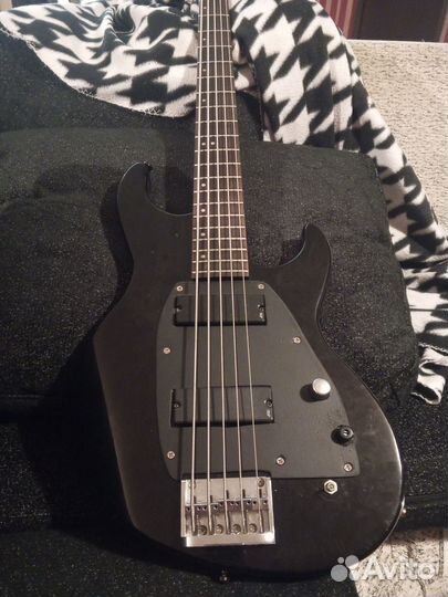 Бас гитара samick greg bennett fairlane 5