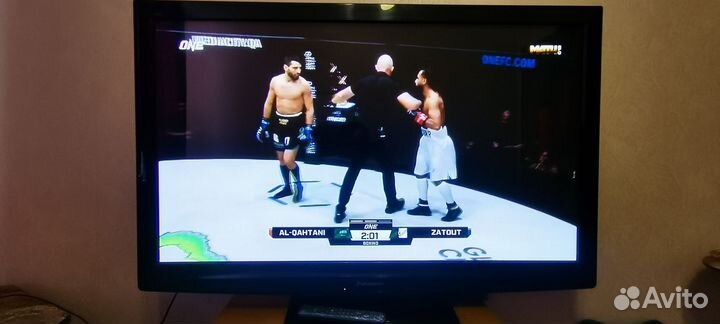 Телевизор плазма panasonic