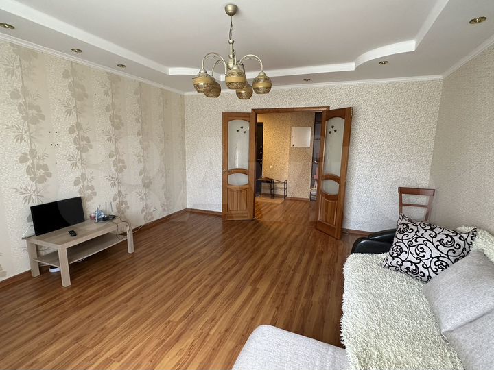 1-к. квартира, 52 м², 3/12 эт.