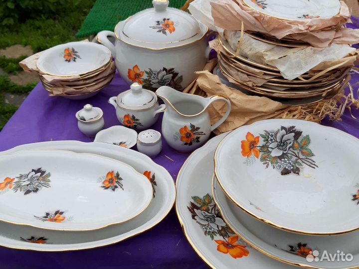 Чайные сервизы и столовый Подарок на юбилей, свадь