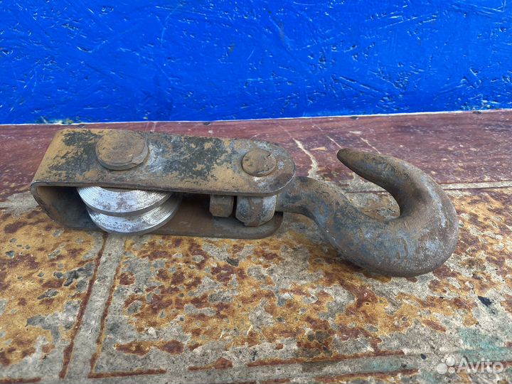 Крюк на манипулятор СССР 1 тонна