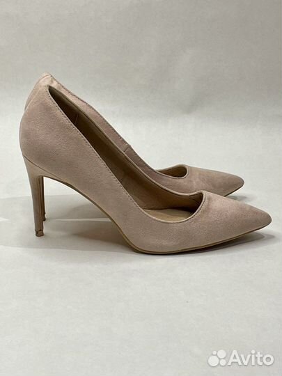 Продаю туфли на каблуке