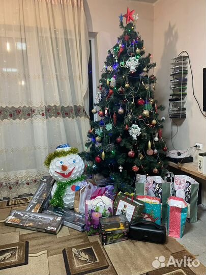 Елка искусственная бу 270 см