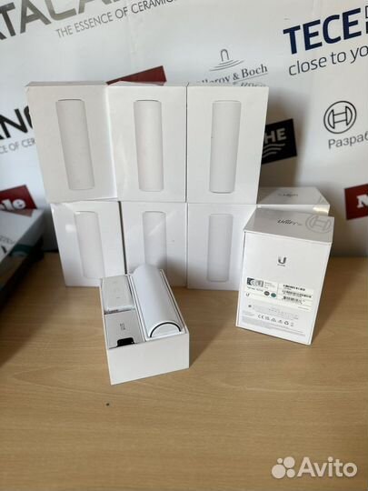 Точка доступа UniFi 6 Mesh