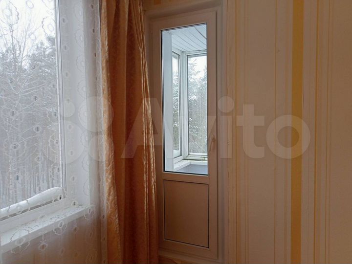 2-к. квартира, 57 м², 4/5 эт.