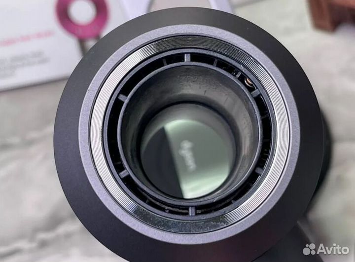 Фен Dyson Supersonic HD08 + Набор расчесок Dyson