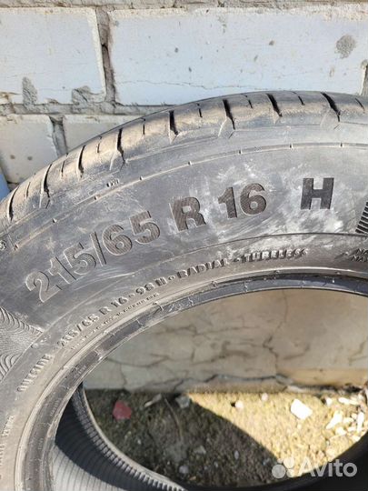 Continental ContiPremiumContact 5 215/65 R16 98