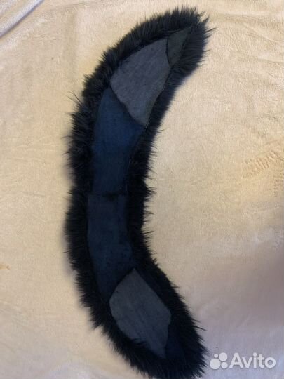 Воротник из меха тонированной чернобурки