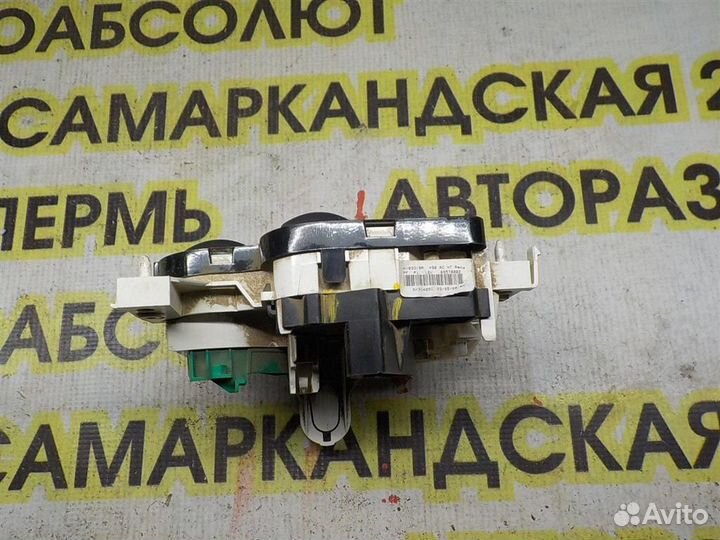 Блок управления печкой Renault Logan I 2005-2014