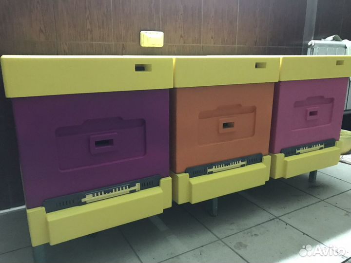 Продам ульи для пчел и пакеты для отводков