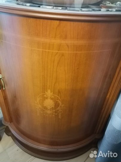 Мебель, шкаф-витрина и тумба под тв, комод