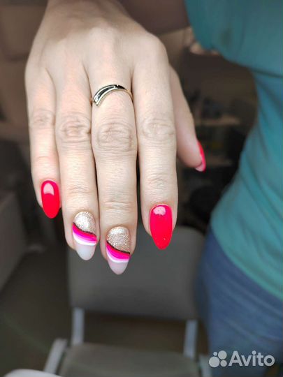 Наращивание ногтей
