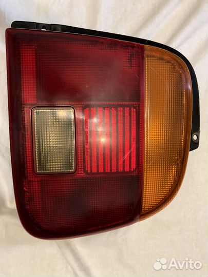 Фонарь задний Suzuki Baleno (1995—2002)