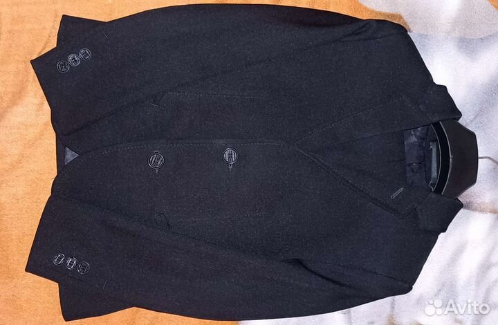 Пиджак школьный р. 128 Белая рубашка в подарок