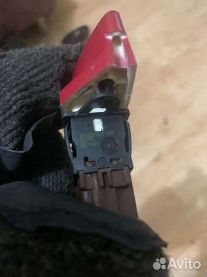 Кнопка аварийки citroen C5 1 поколения