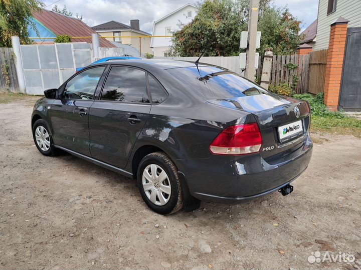 Volkswagen Polo 1.6 МТ, 2011, 200 000 км