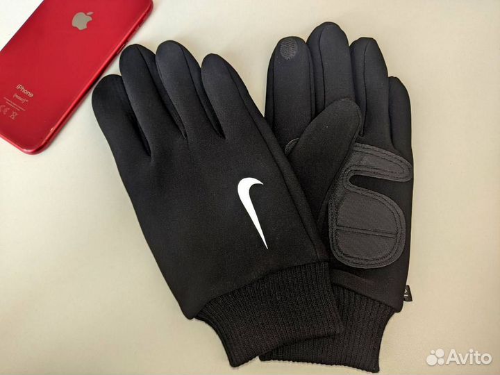 Перчатки Nike