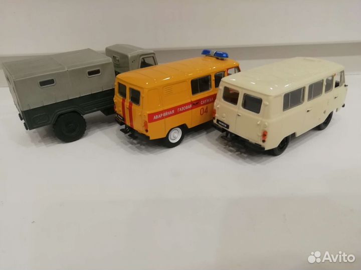 Модель автомобиля УАЗ 3741, УАЗ 452Б, Газ 62