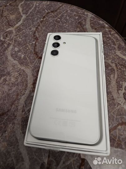 Samsung Galaxy A54, 8/256 ГБ