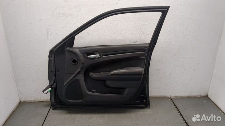 Дверь боковая Chrysler 300C 2011, 2014