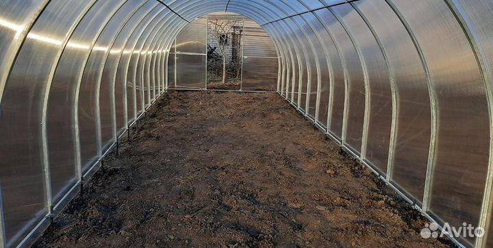 Теплица арочная