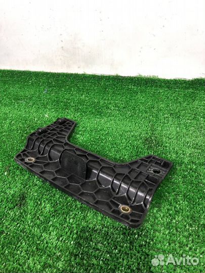 Кронштейн блока управления BMW i8 I12 2014