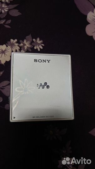 Sony MD walkman MZ -E77