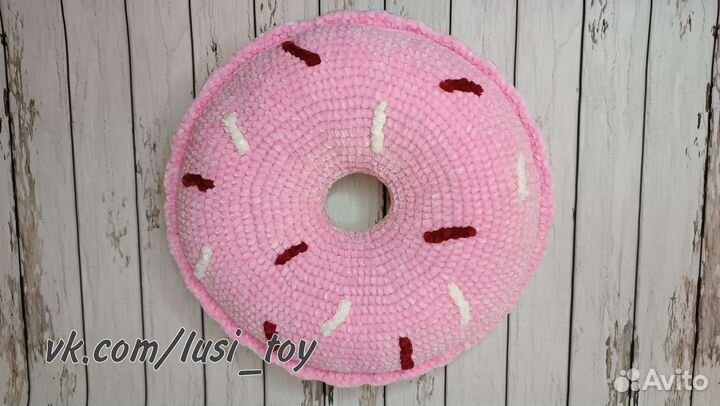 Вязаный пончик