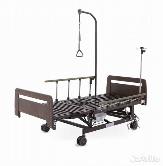 Медицинская кровать железная с механизмом