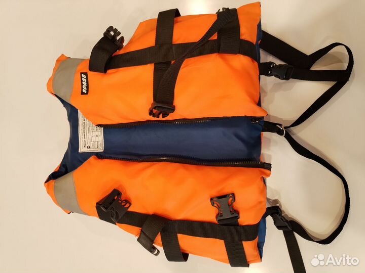 Спасательный жилет для детей