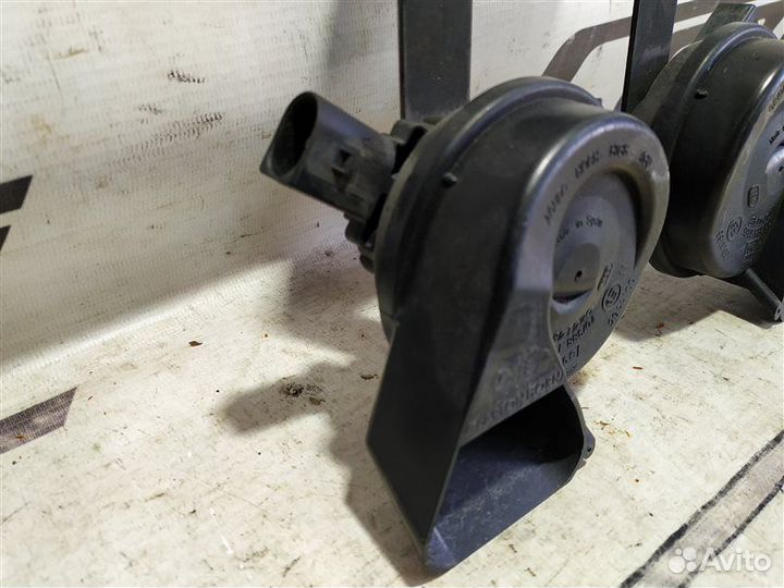 Звуковой сигнал Audi A6 C6 2.8 CCE 2010