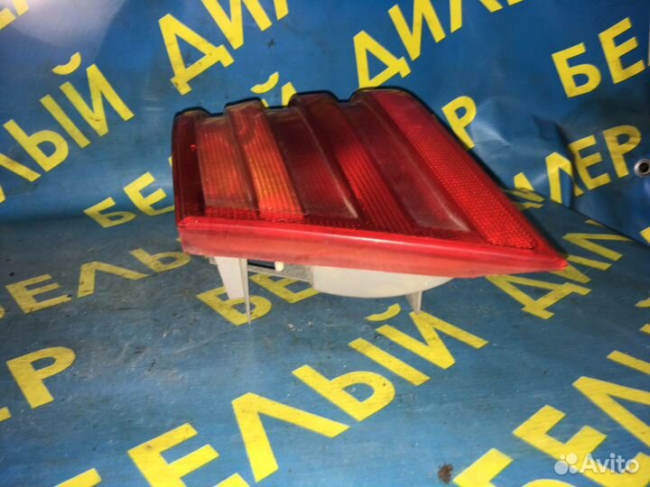 Фонарь задний правый в крыло Mercedes Benz W210