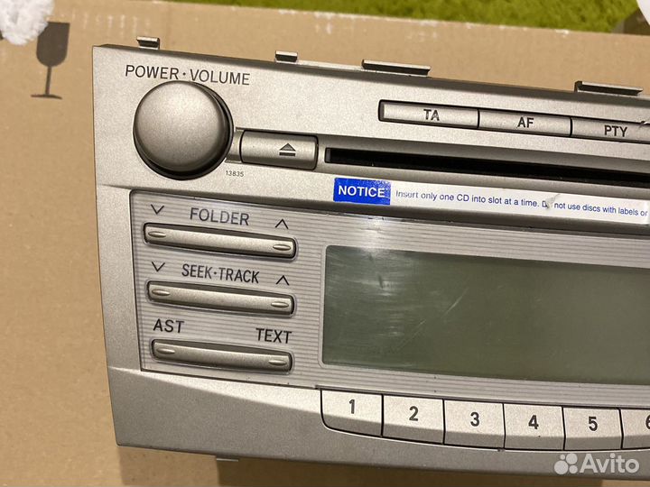 Магнитола оригинальная CD Toyota Camry V40