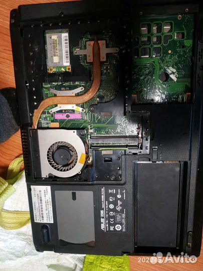 Ноуты Toshiba, RoverBook, Asus, Fujitsu на разбор