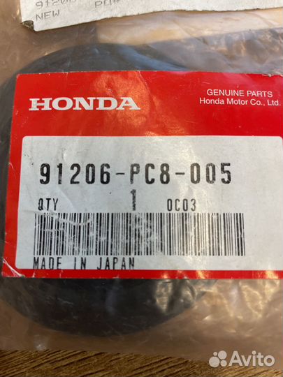 Сальник привода Honda 91206-PC8-005