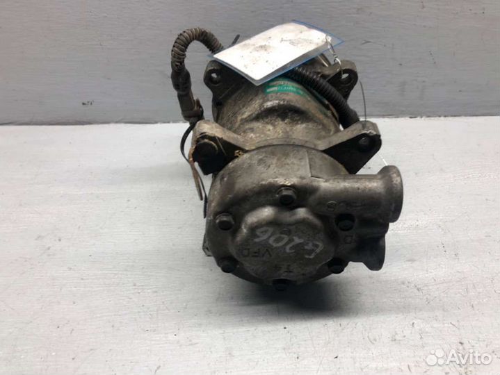 Компрессор системы кондиционирования Peugeot 206