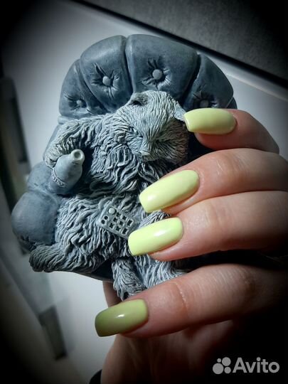 Маникюр, покрытие гель-лаком