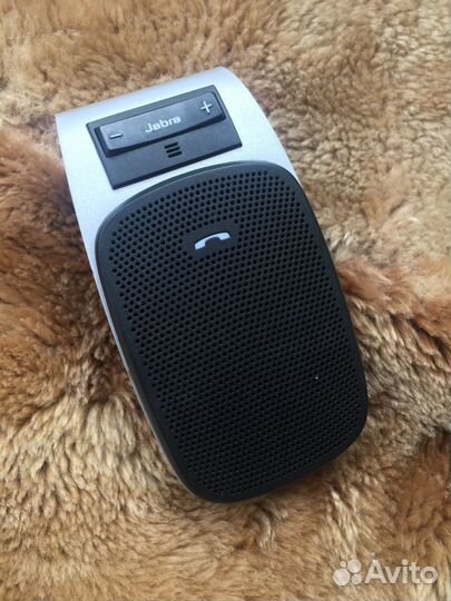 Блютуз гарнитура громкой связи