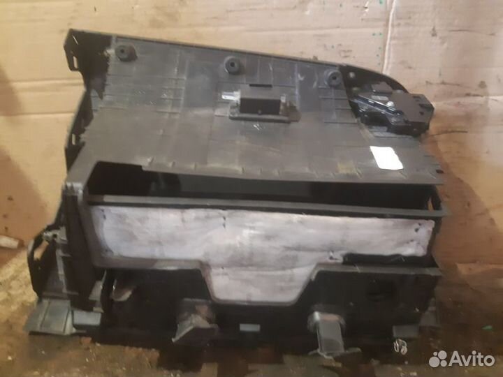 Бардачок Kia Ceed 2