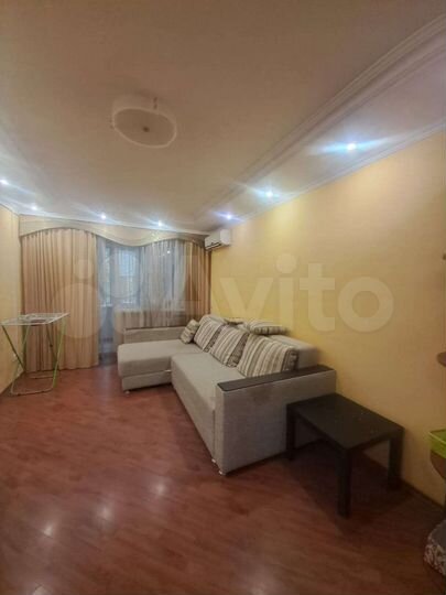 2-к. квартира, 48 м², 2/6 эт.