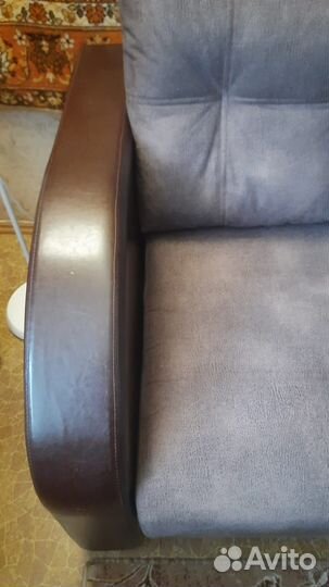 Диван прямой раскладной большой