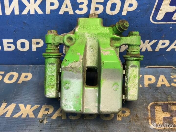 Суппорт задний правый Toyota Camry XV40 2.4 2AZ