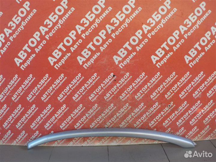 Молдинг кузова задний левый Mitsubishi L200 KB