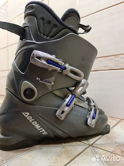 Горнолыжные ботинки женские 39