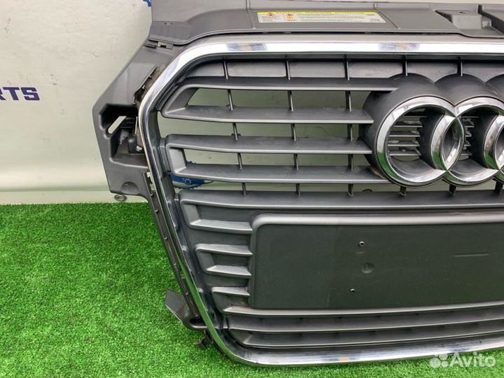 Решетка радиатора Audi A1 8X caxa 2011